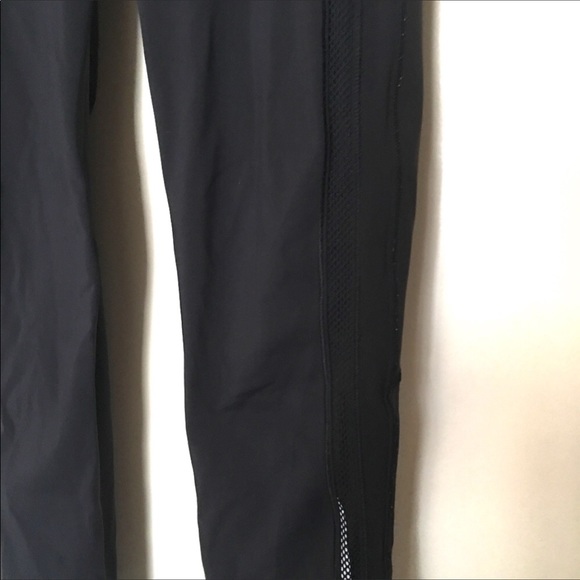 Lululemon Crops Black Mess - Picture 5 of 5